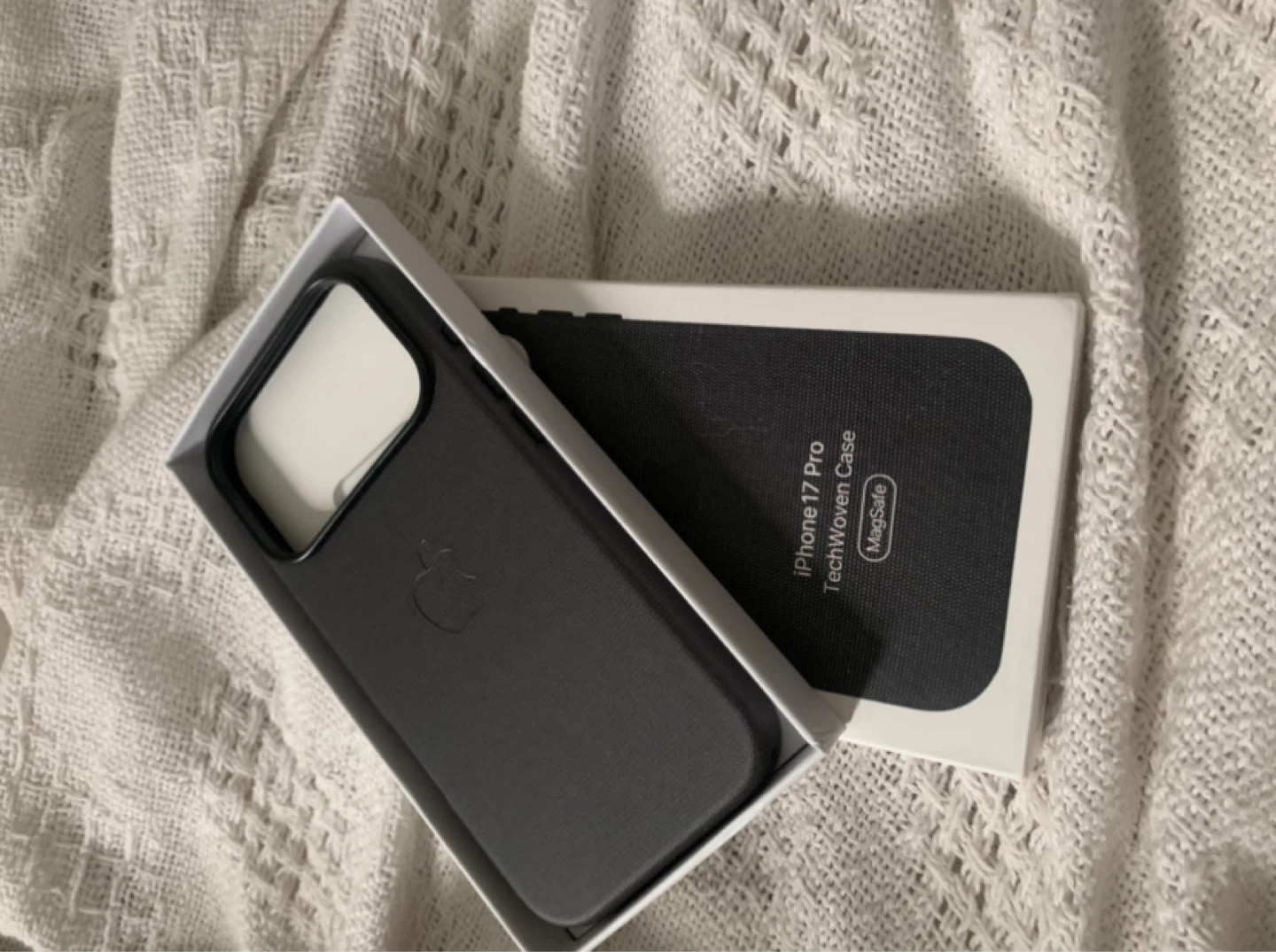 iPhone 17 Pro TechWoven Case W/ MagSafe Brand New