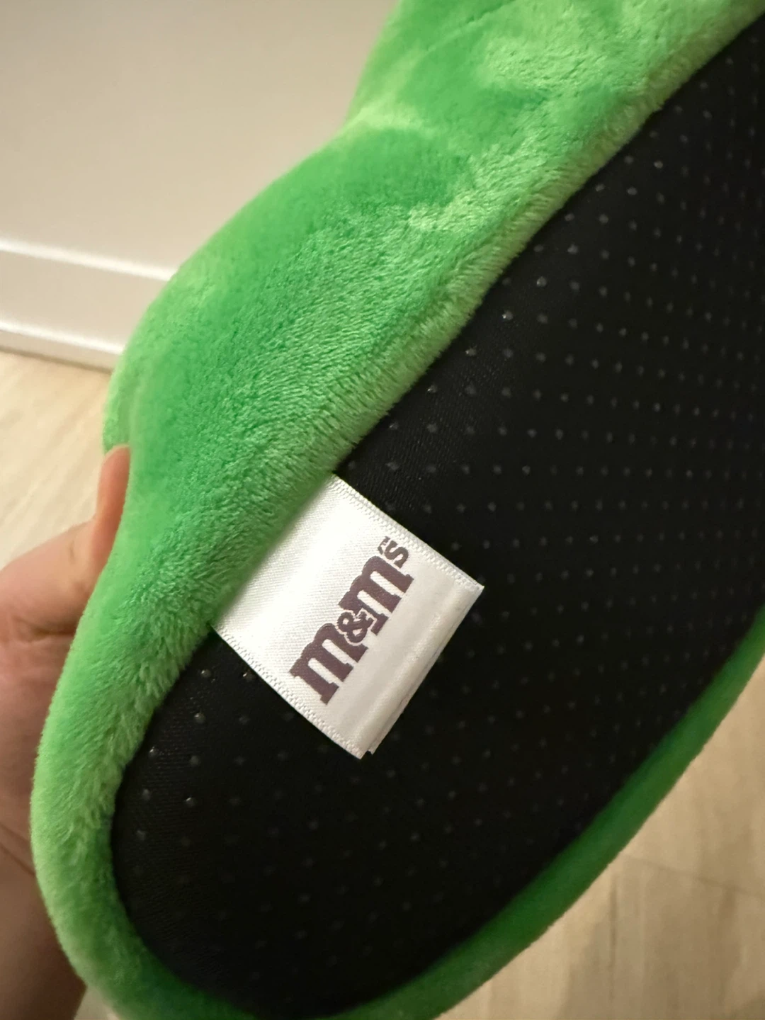 M&M's World Green Character Plush Slippers (New) - photo 5