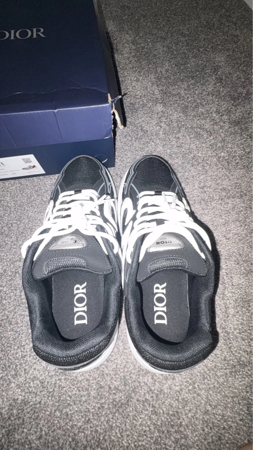 Designer shoe - photo 3