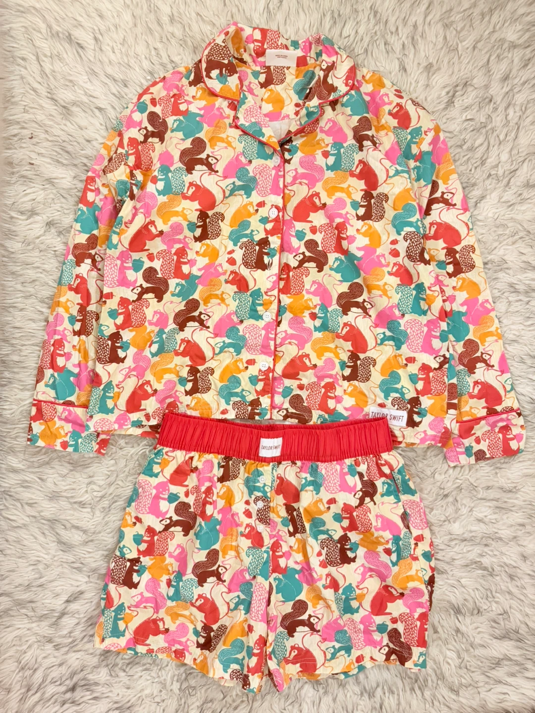 Taylor Swift ‘WANEEGBT’ PJ’s Set - Squirrels