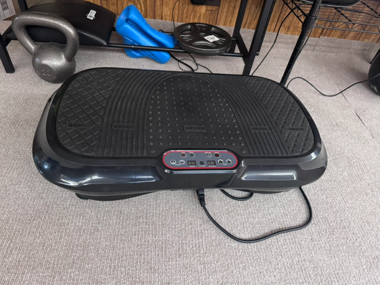 Black Vibration Plate Fitness Machine - photo 2