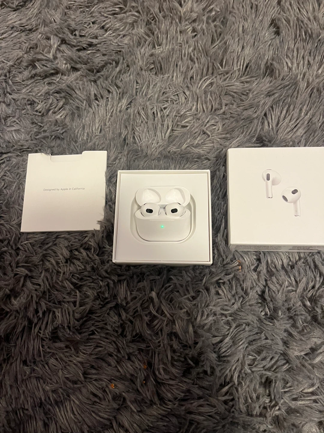 Apple AirPods (3rd Gen) with MagSafe Charging Case