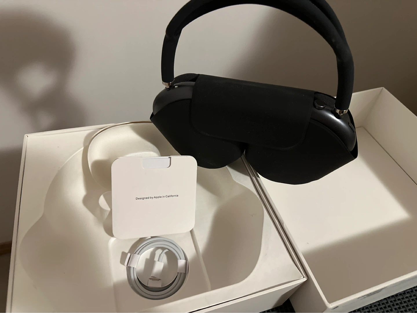 Apple AirPods Max Headphones - Space Grey