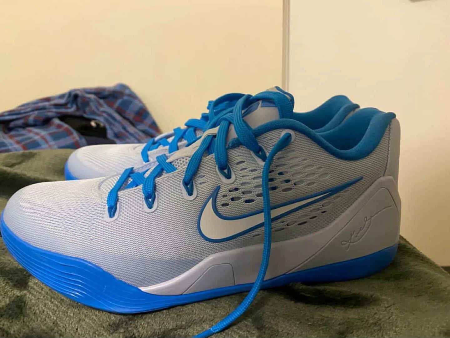 Nike Kobe IX Elite Low EM Protro Men's Basketball Shoes - photo 3