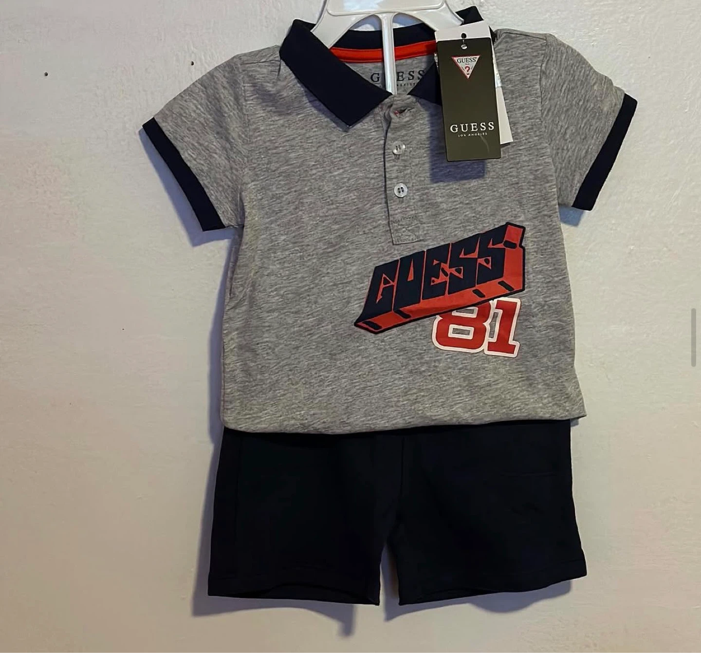 BOYS 2PC SHORTS SUITE (SIZE:12 MONTHS)