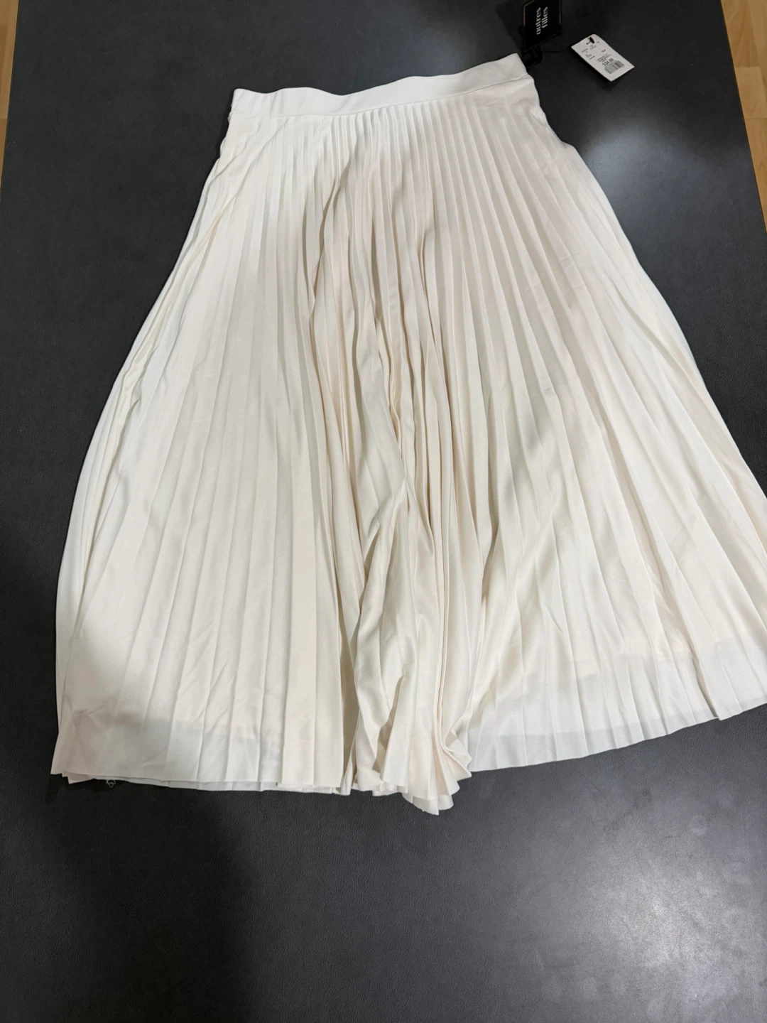Autres Filles Cream Pleated Midi Skirt Size S/P