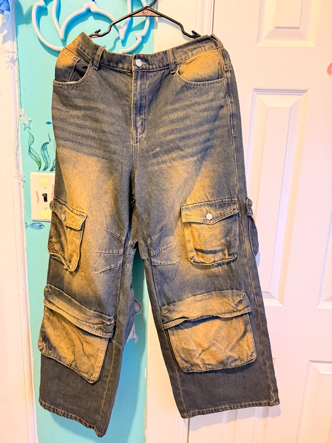 Cargo Jeans