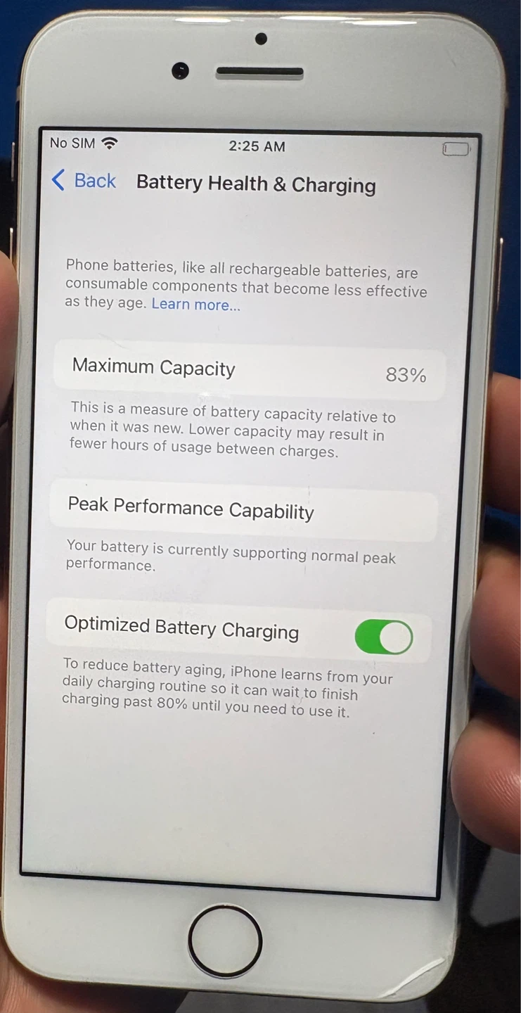 Apple iPhone 8 - Rose Gold - photo 2