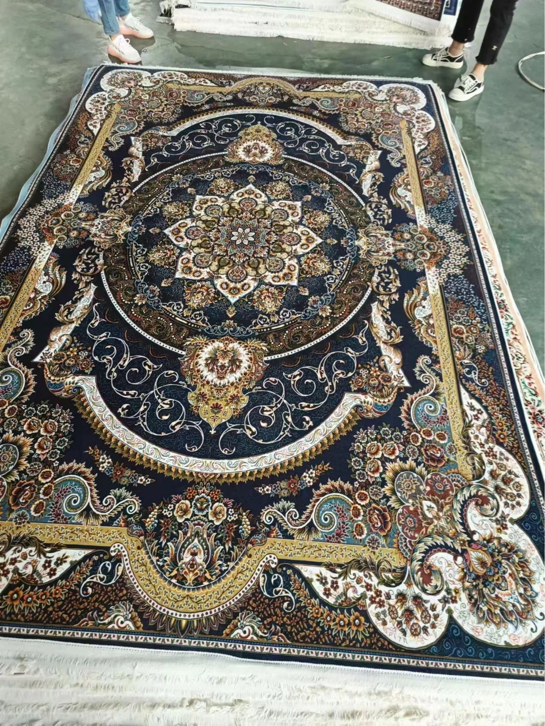 Persian style Carpet - photo 4