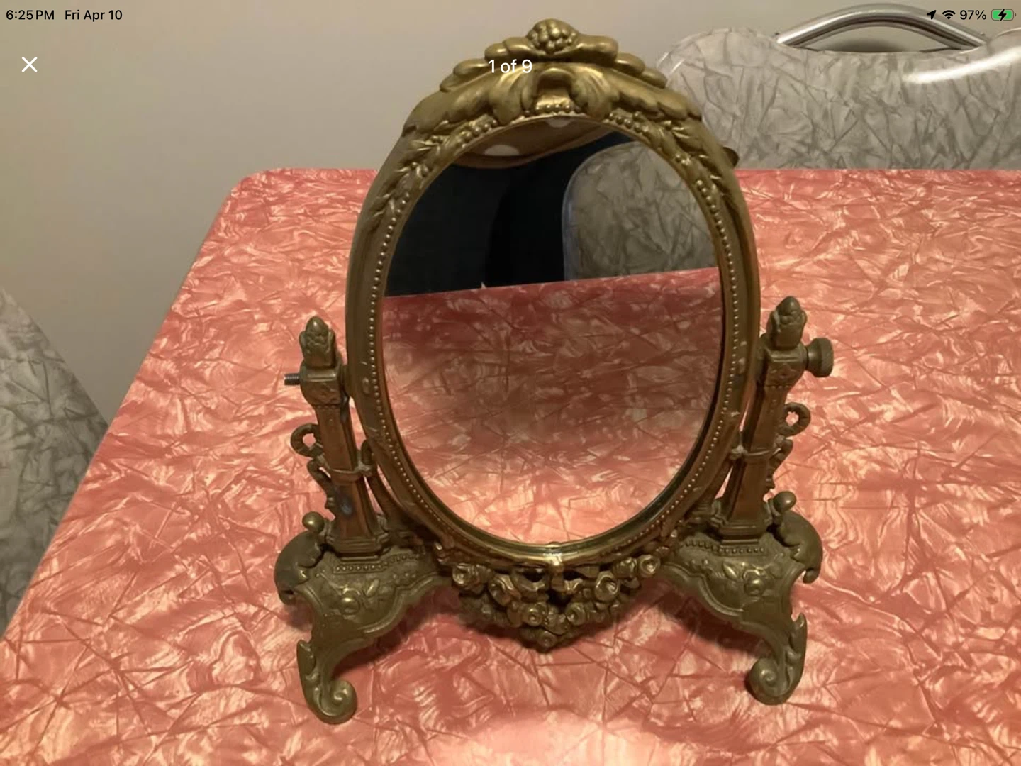 Ant/Victorian Brass Tilting Vanity w Pedestal Base