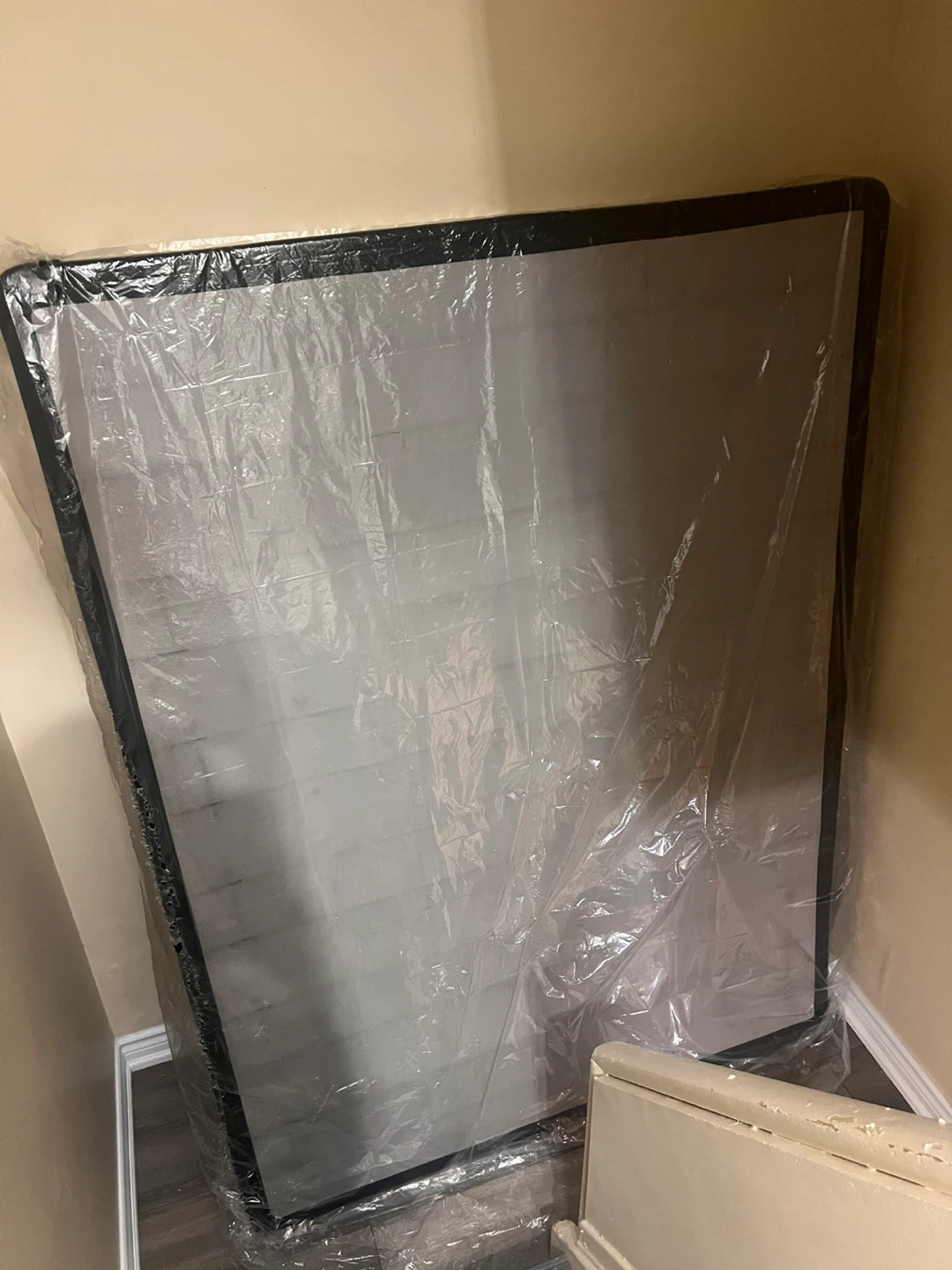 Mattress queen size with box