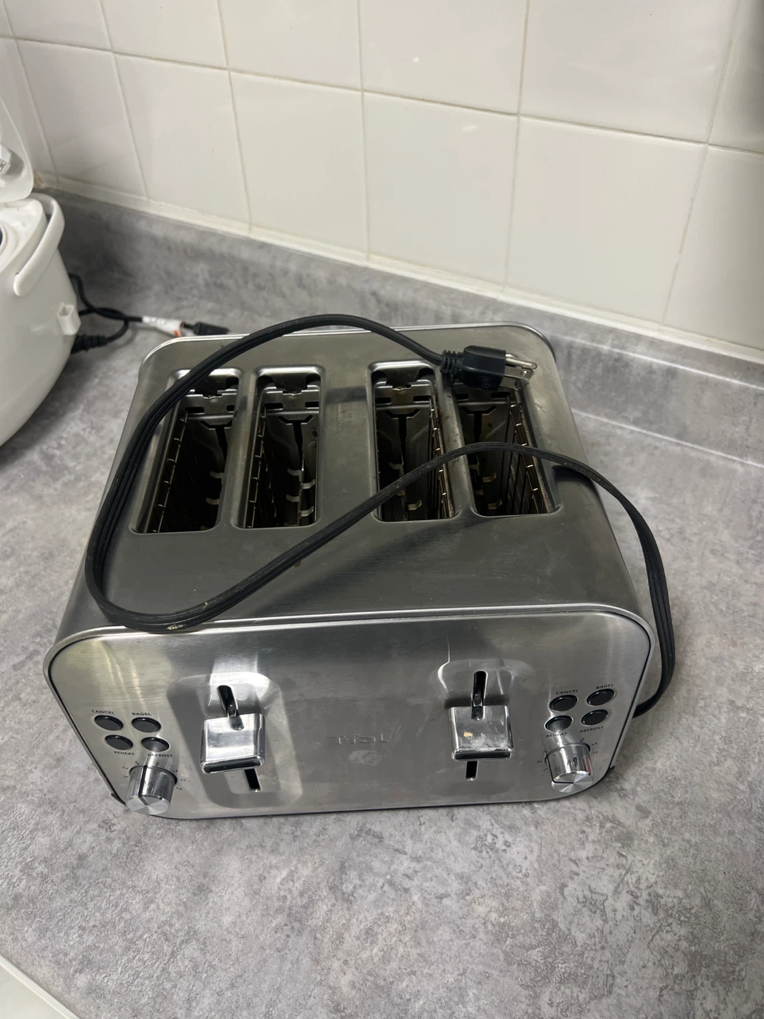 T-fal 4-Slice Stainless Steel Toaster - photo 2