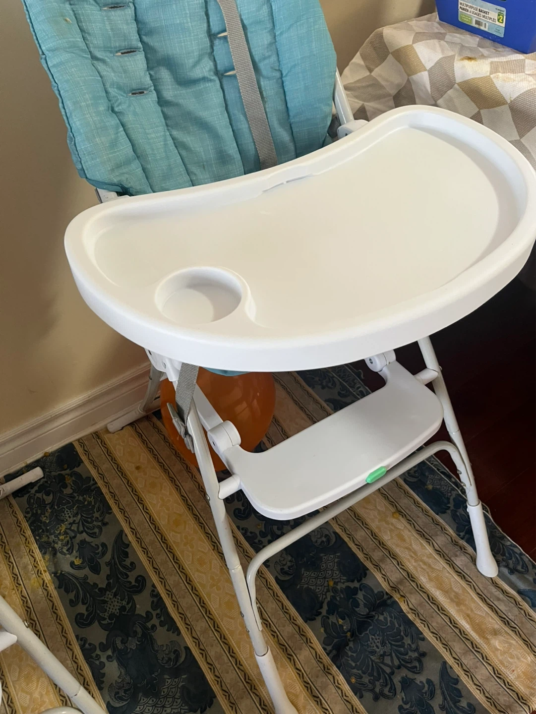 baby high chair - photo 4