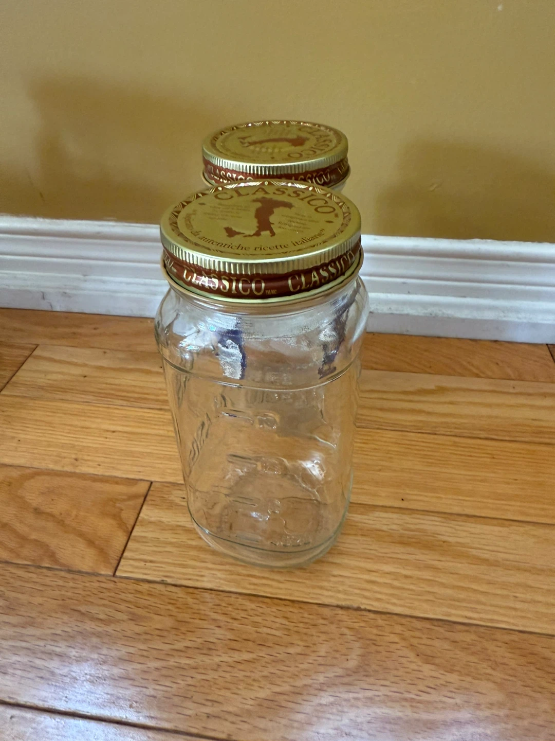 Classico Mason Jars with Lids (Set of 2)