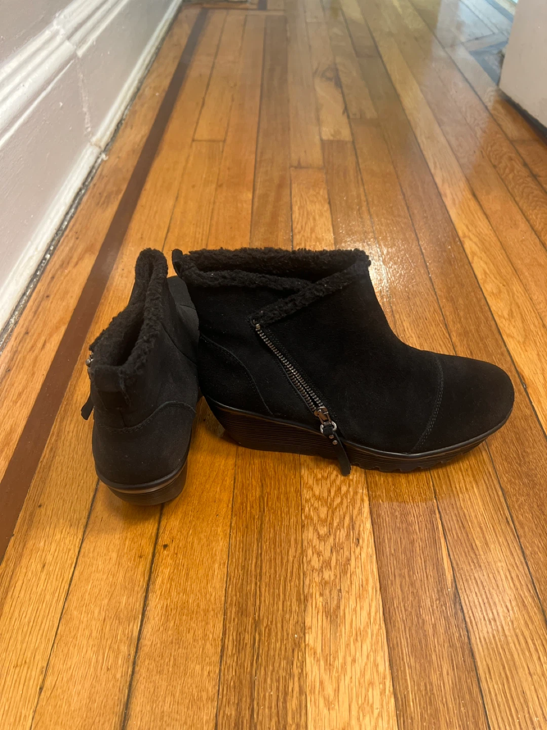 Black Wedge Ankle Boots with Sherpa Lining