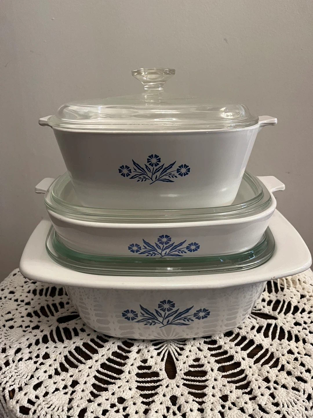 Blue Cornflower Casserole Dishes with Glass Lids - Set of 3