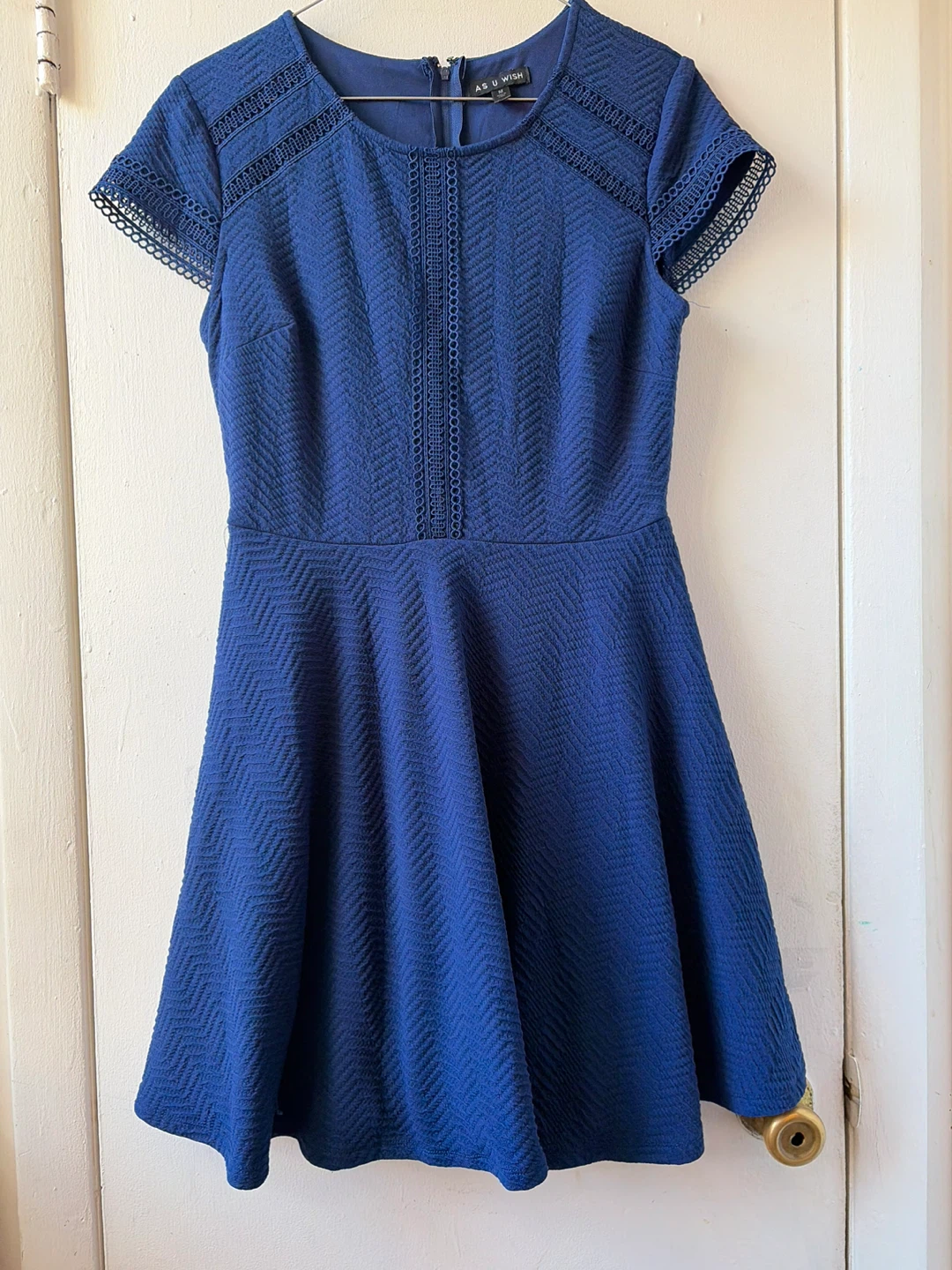 Girls size M