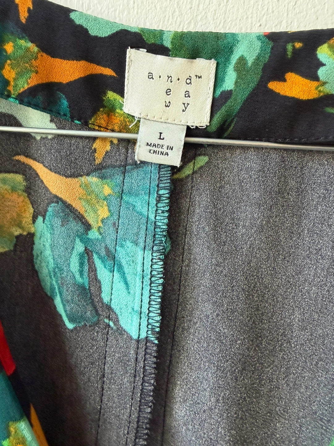 A new day size L - photo 3