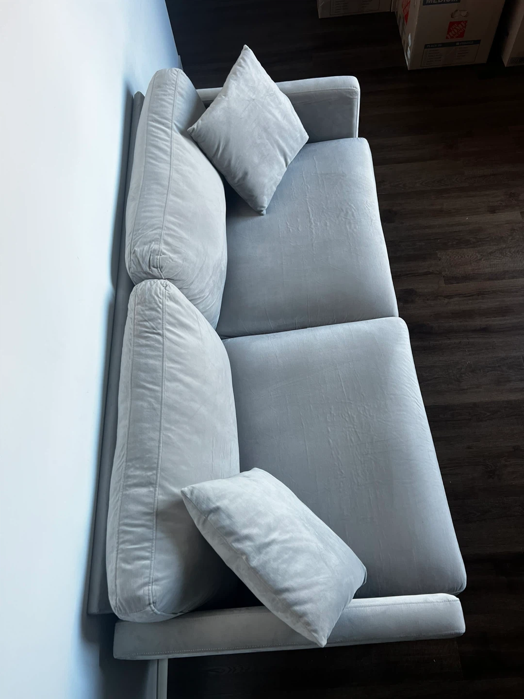 Light Gray Velvet Sofa with 2 Accent Pillows - photo 3