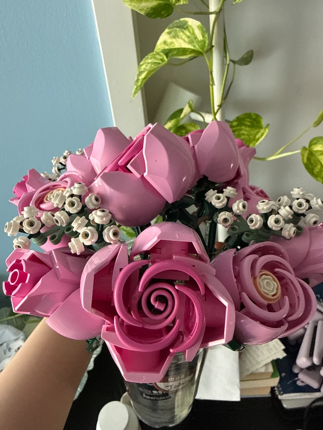 LEGO Roses Flower Bouquet Building Set - photo 3