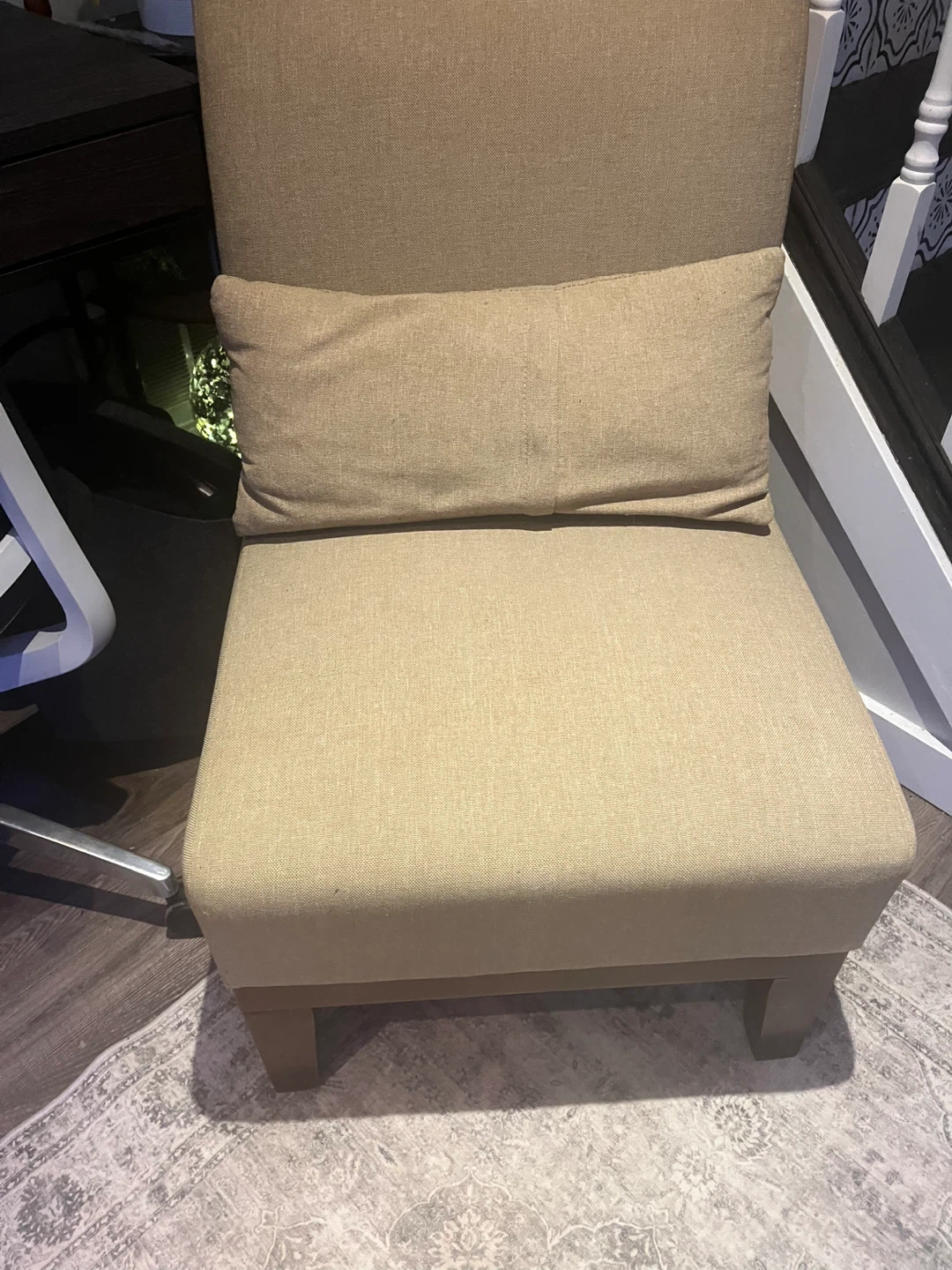 Set of Accent Chairs with Lumbar Pillows - photo 5