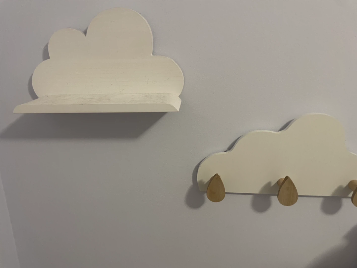 Cloud Shaped Shelves & Hooks Set
