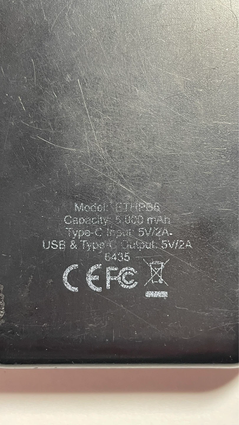 Helix Slim 5000 mAh Portable Charger - photo 3