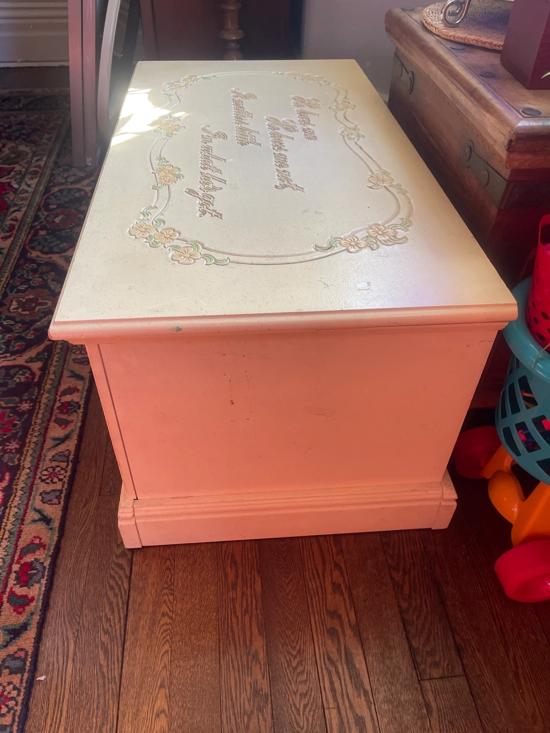 Vintage Decorative Storage Chest - photo 5