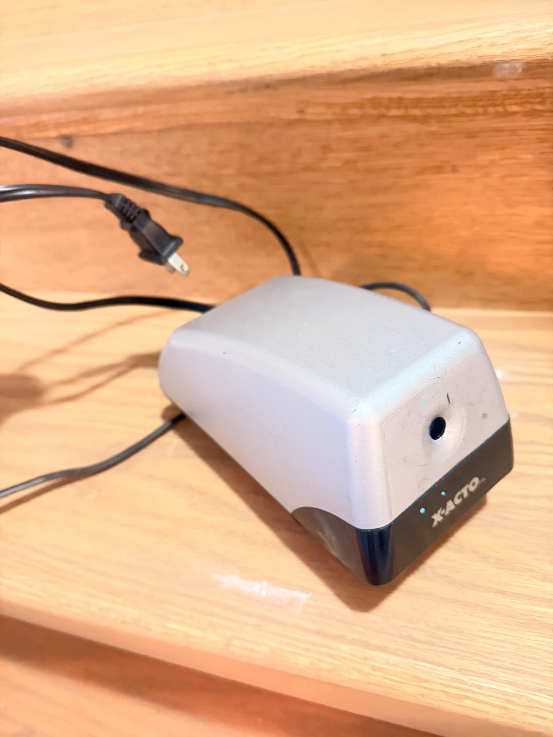 X-ACTO Electric Pencil Sharpener - photo 3