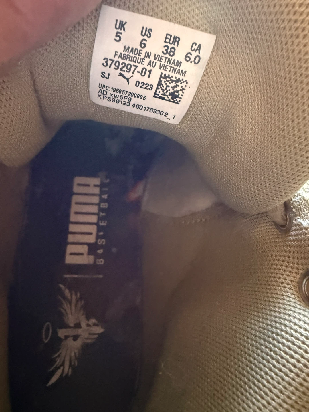 Puma Basketball Shoes - Size 6 - photo 4