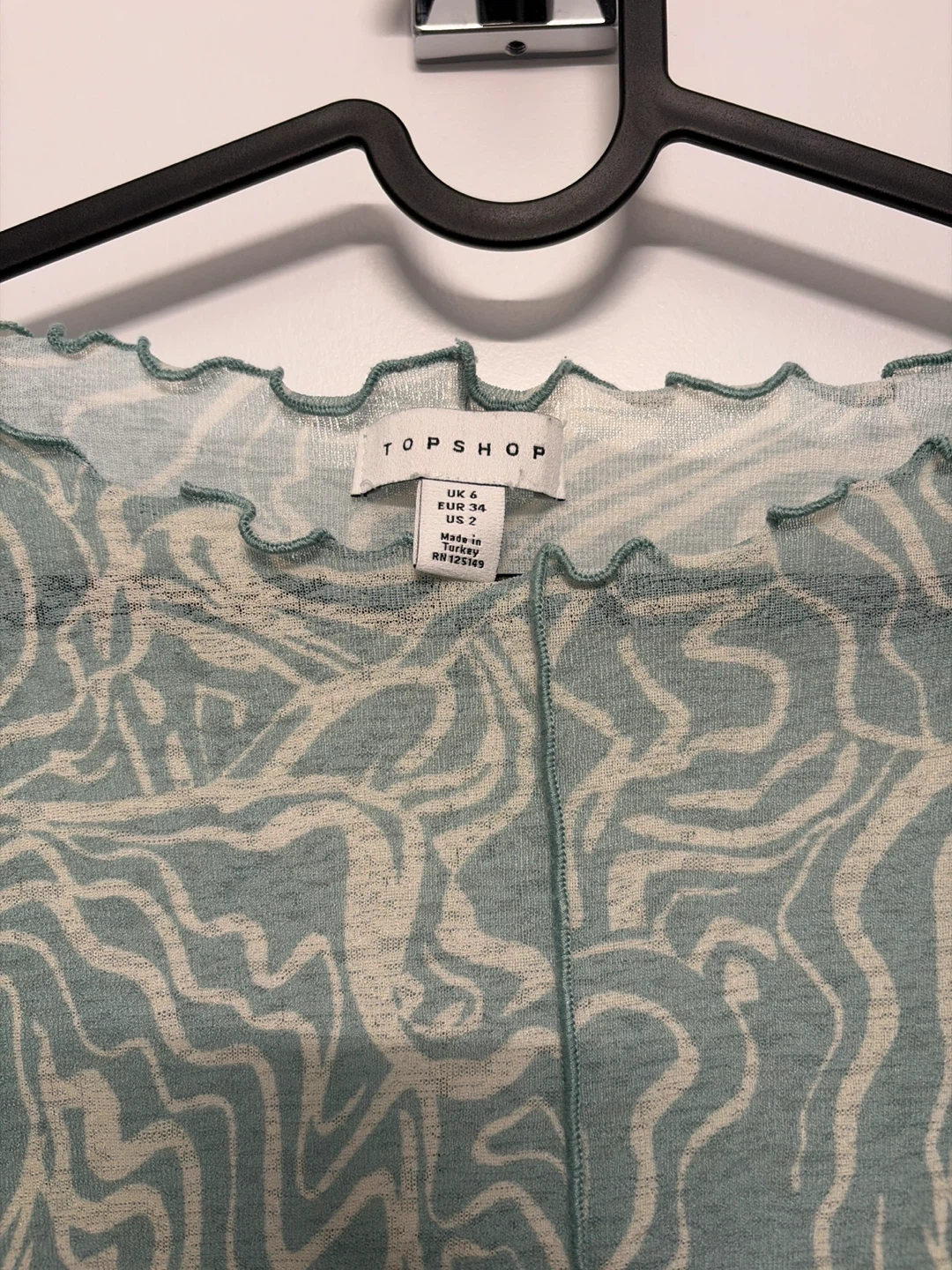 Topshop Long Sleeve Lettuce Trim Top - Size 4 UK - photo 2