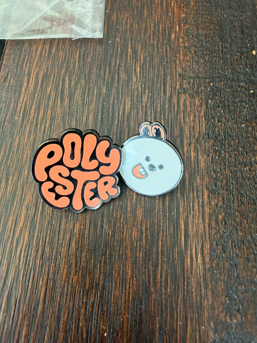 Free pin set