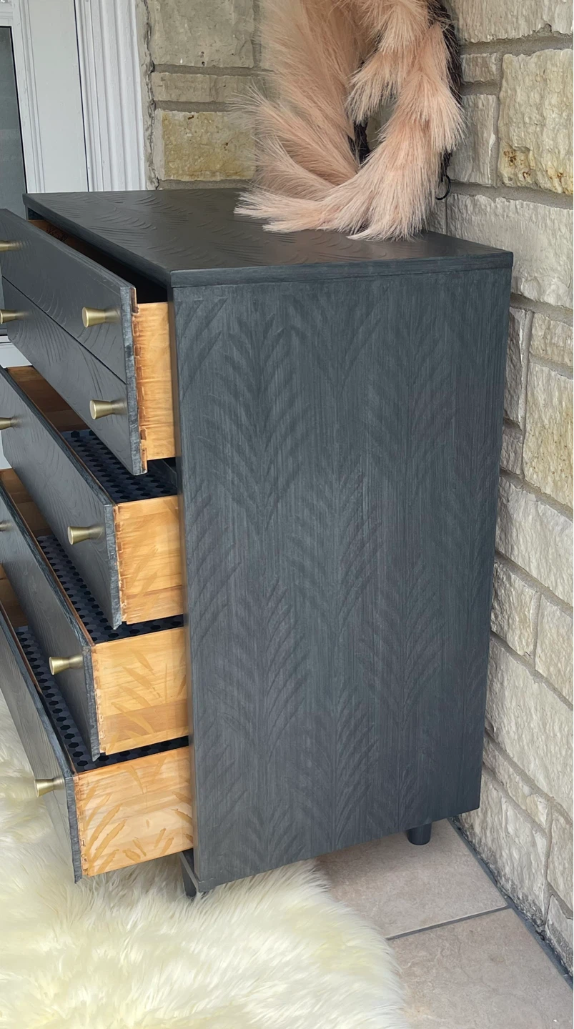 MCM 4 drawers dresser redone in Brushed Gray/Gold - photo 2