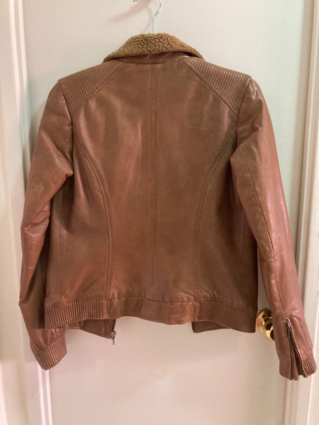 Danier Brown Leather Jackets - photo 4
