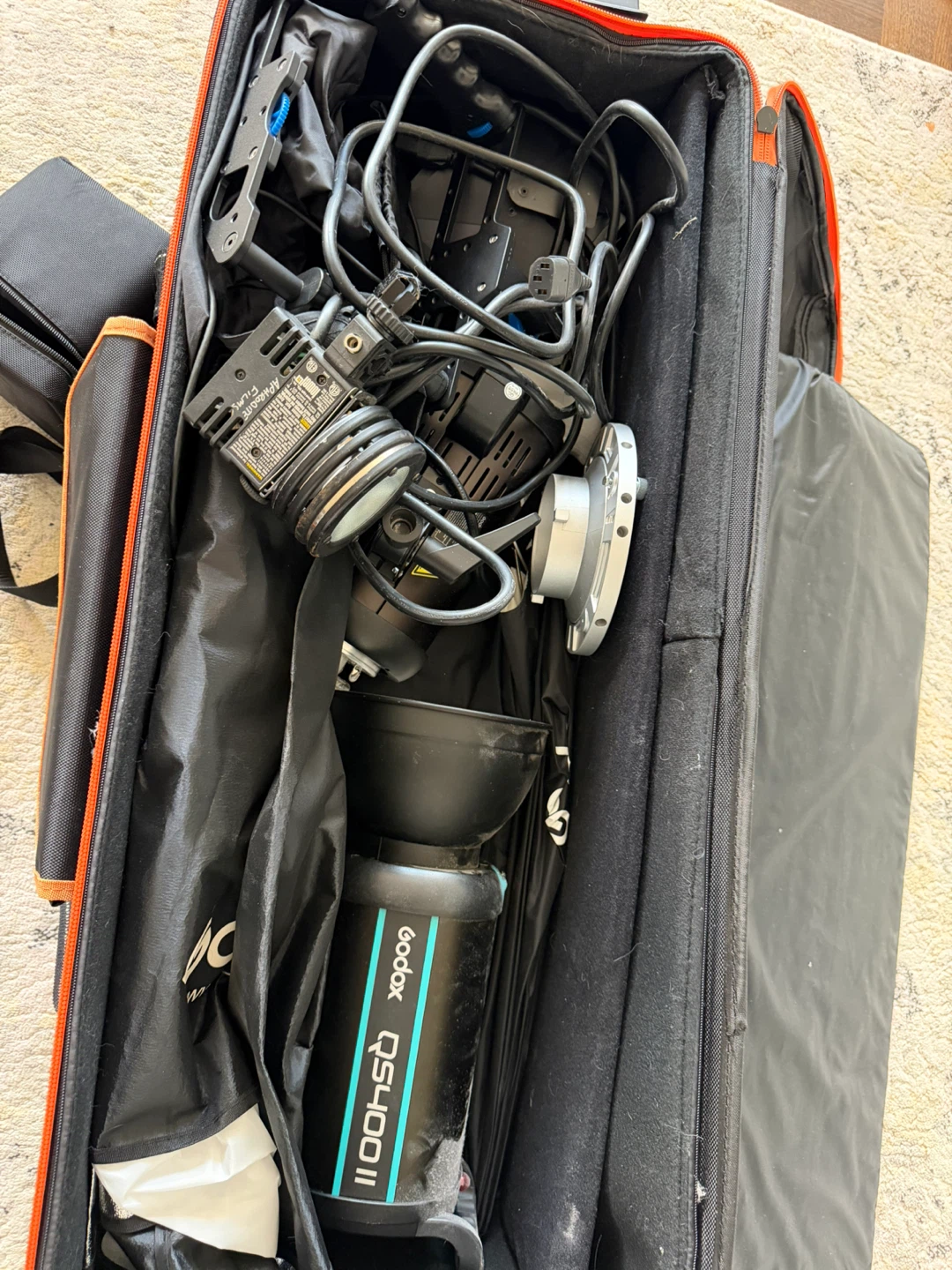 Godox QS400II Studio Strobe Flash Light Kit - photo 2