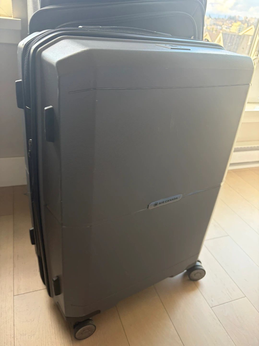 Air Canada 23” luggage - photo 4