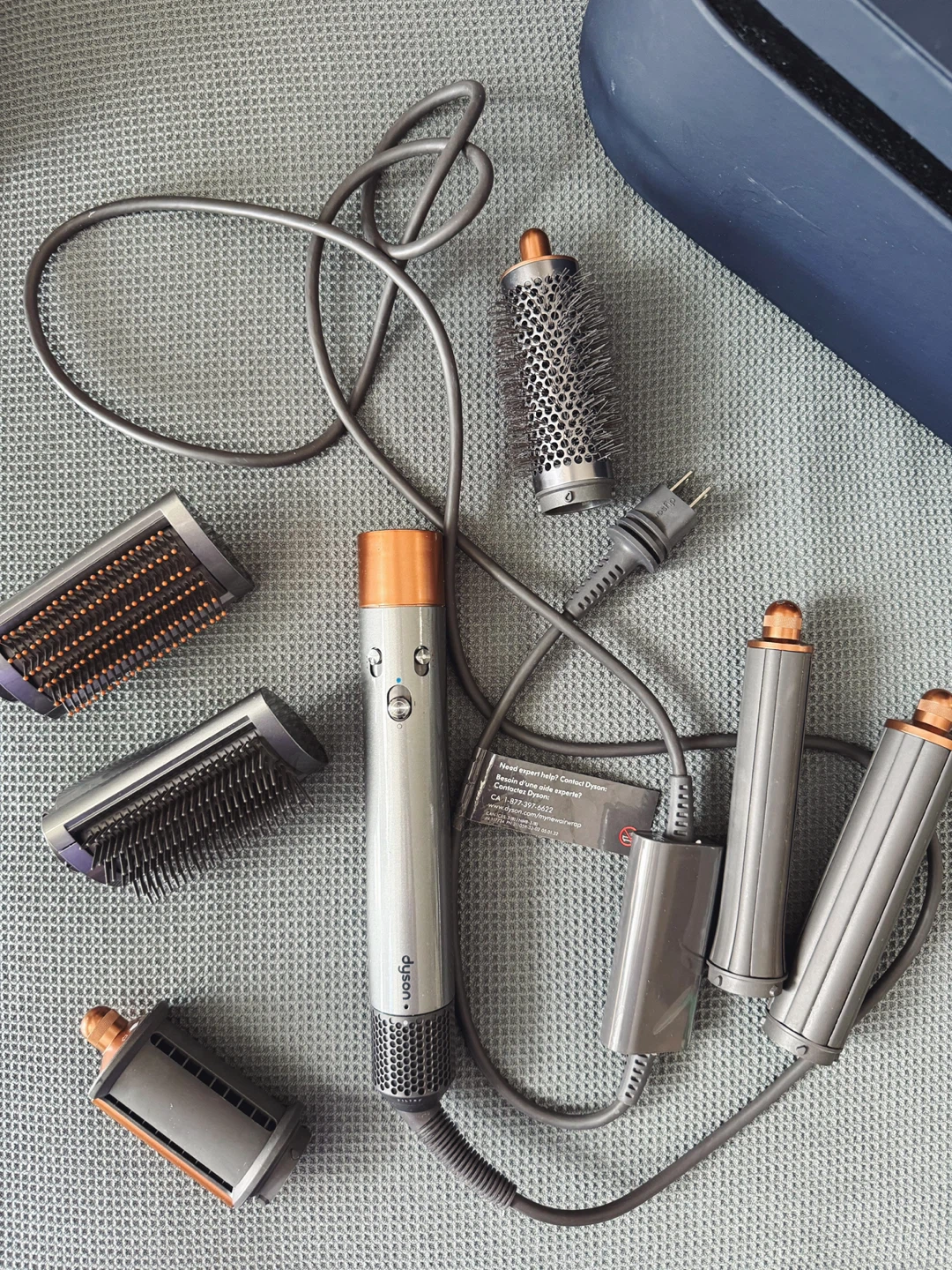 Dyson Airwrap Complete Styler – Good condition | Full Set