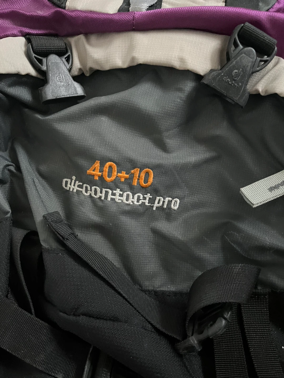 Deuter 40+10 Aircontact Pro Backpack - photo 2