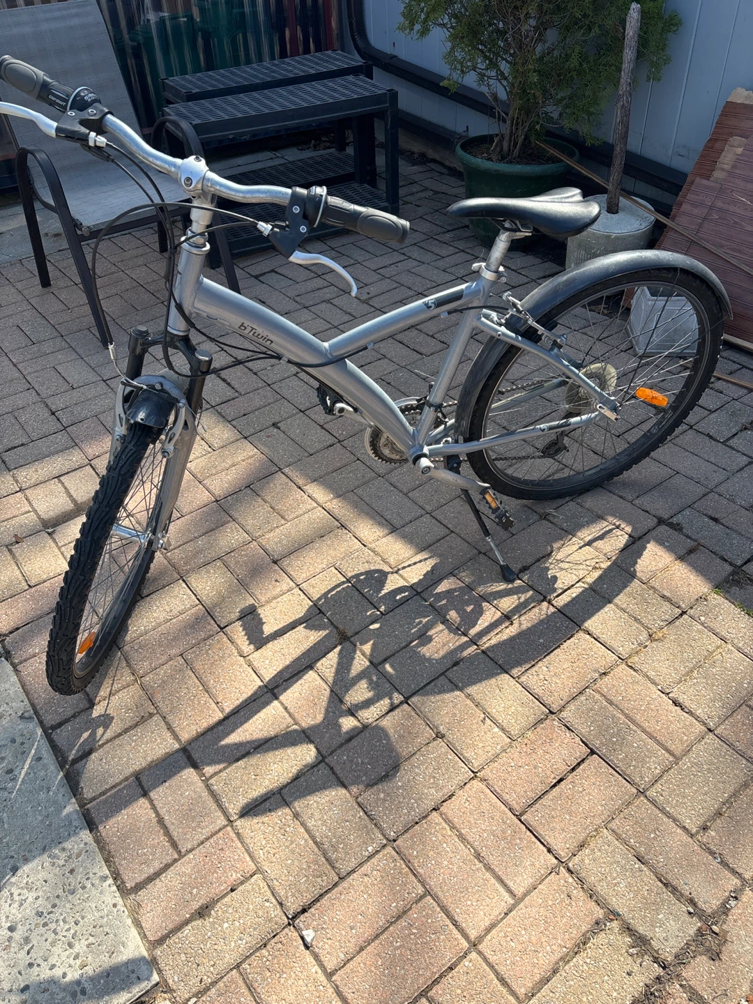 B'Twin Aluminium Hybrid Bike - photo 3