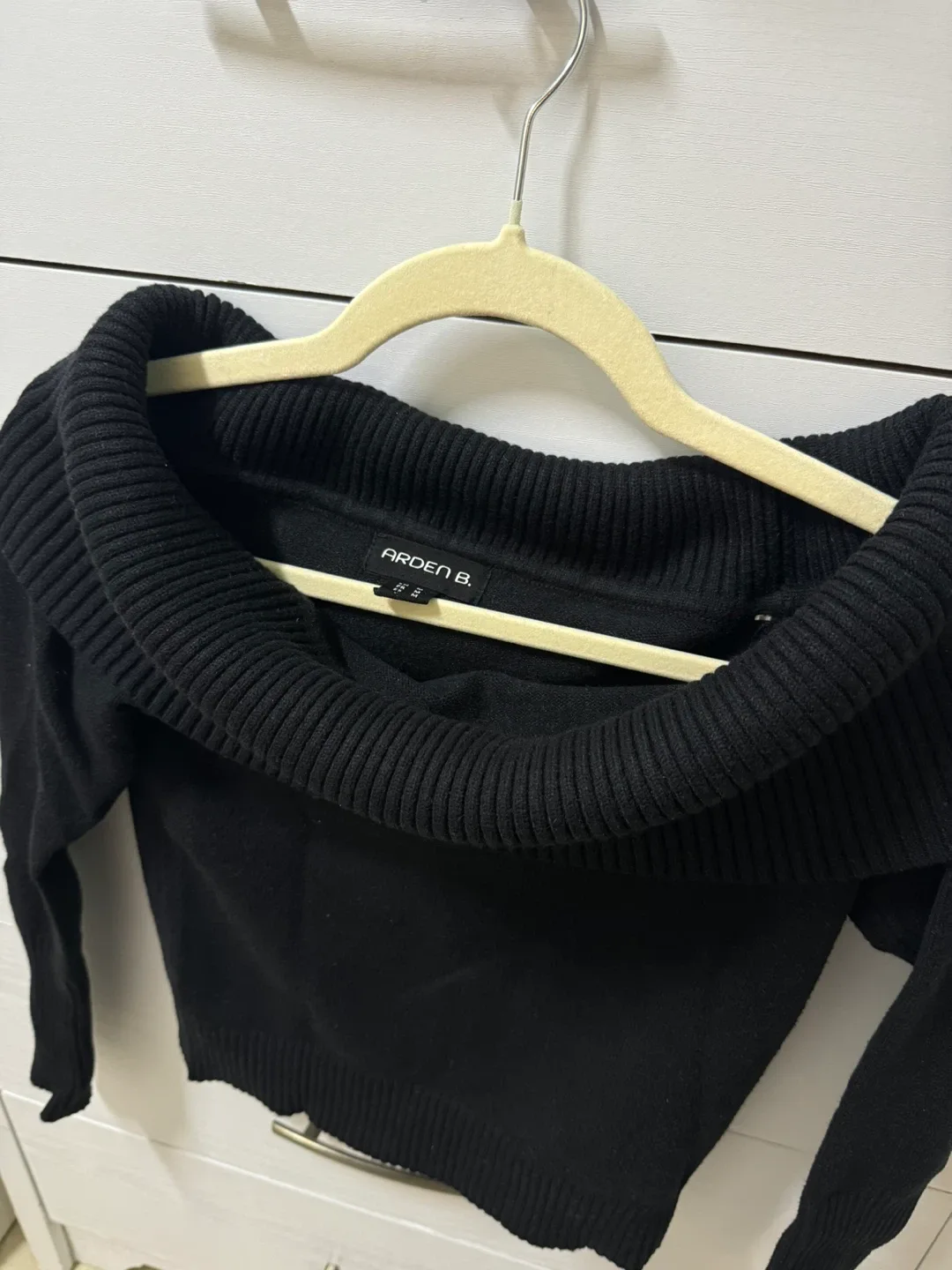 Arden B. Black Off-the-Shoulder Sweater - photo 2