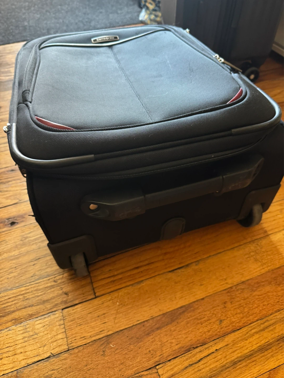 Samsonite Black Rolling Carry on suitcase - photo 5