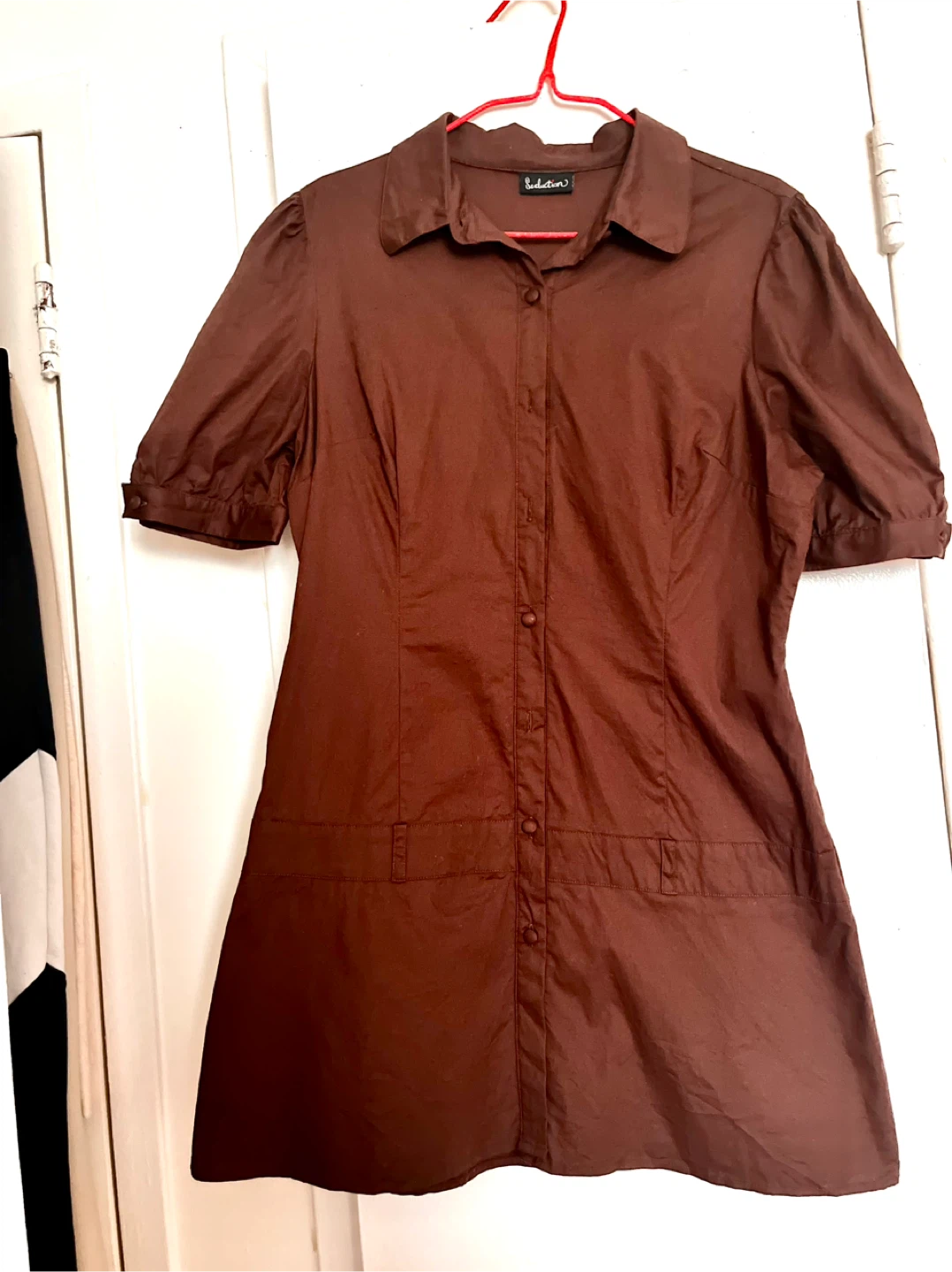 Collar and button-up cotton shirt size M
