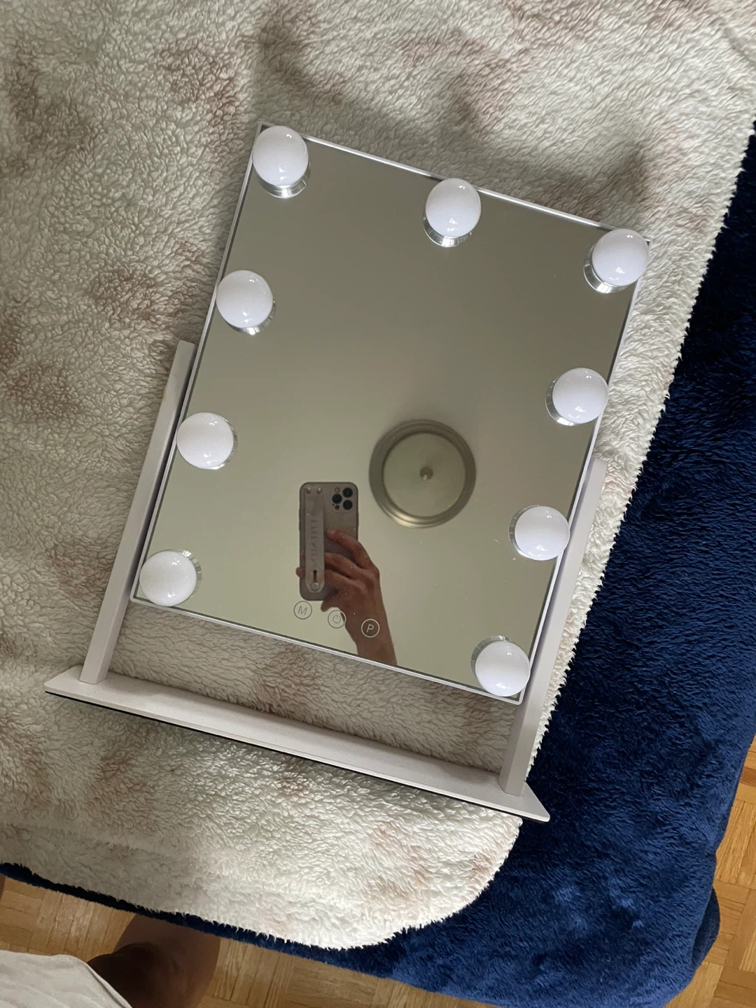 Vanity Mirror with Lights - read below - photo 3