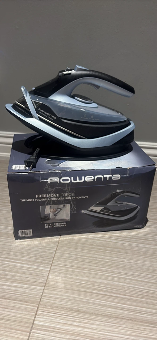 Rowenta FreeMove Force Cordless Iron
