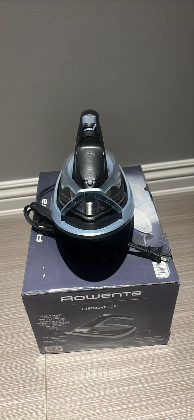 Rowenta FreeMove Force Cordless Iron - photo 2