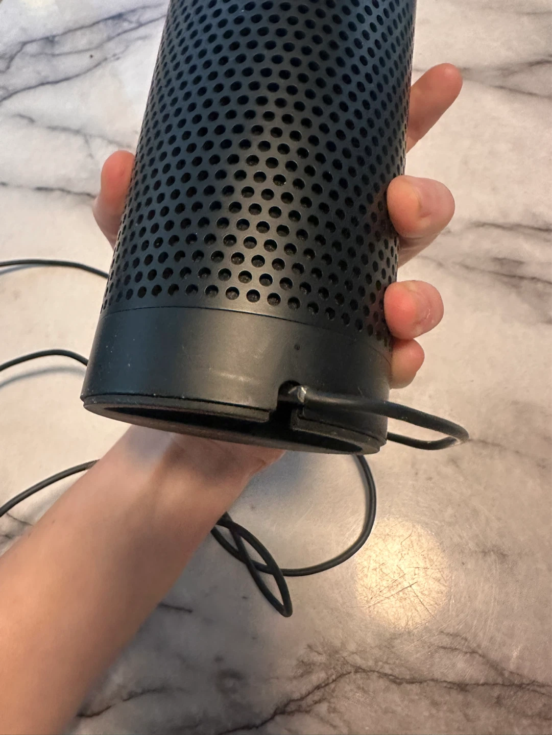 Amazon Echo (1st Gen) Smart Speaker - Black - photo 4