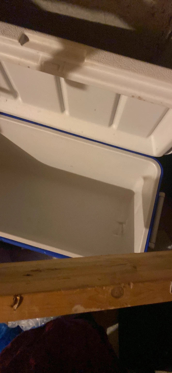 Coleman 48 Quart Chest Cooler
