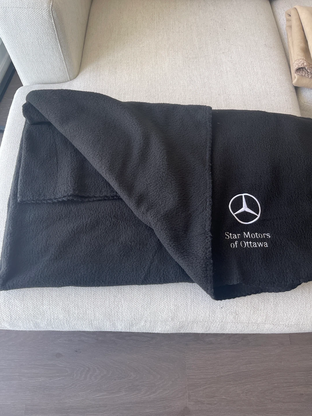 Black Fleece Blanket - Star Motors of Ottawa - photo 2