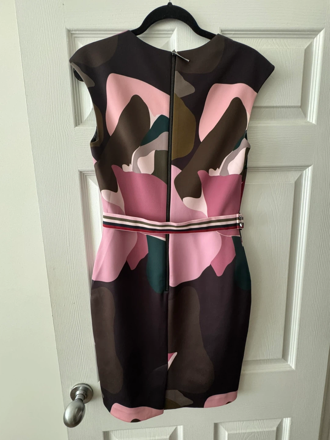 Ted Baker London Women's Camo Print Sheath Dress Size 3 - photo 2