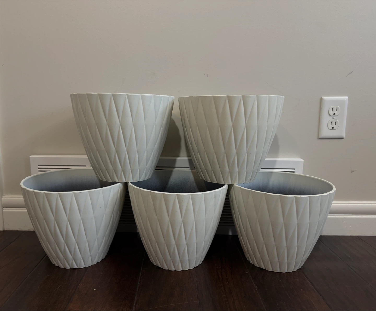 Set of 5 White Geometric Planters